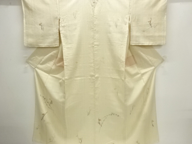 Single-piece visiting gown of SILK pongee with iris pattern